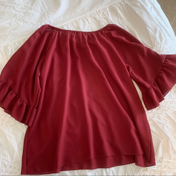 Bell sleeve maroon blouse - Picture 3 of 3